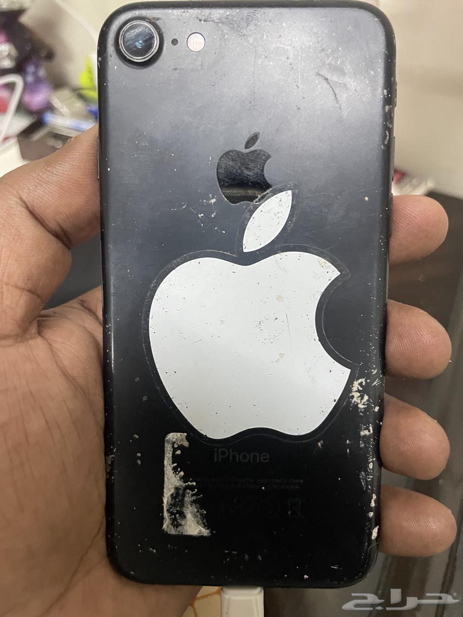 For sale iPhone 11 dual SIM and iPhone 7 at highest price64448793558531112