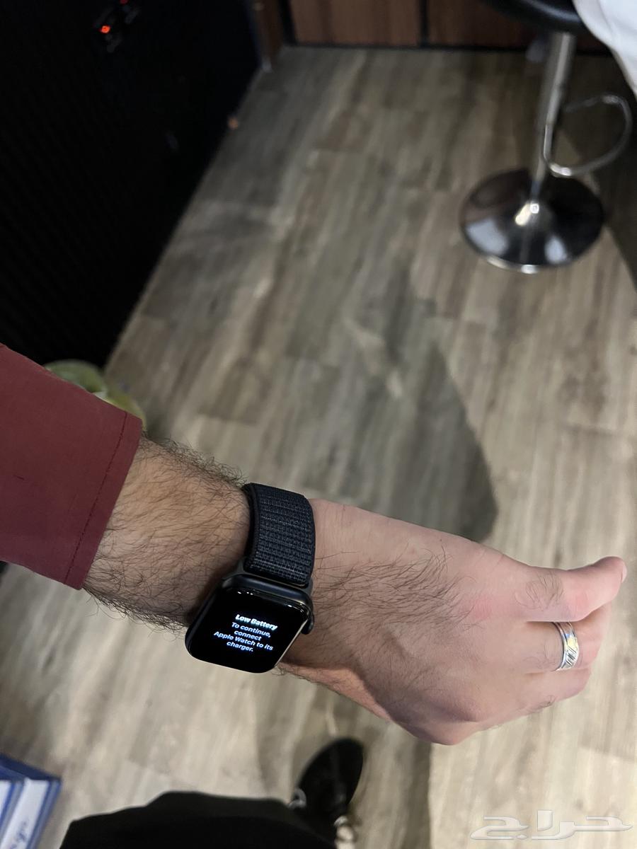 Apple Watch used for one day, very new, size 40, price 110064442241077122114