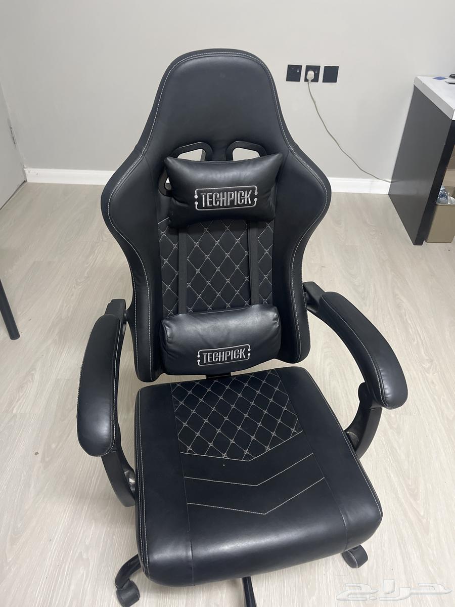 كرسي قيمنق نضيف يشهد الي الله اني شاريه 799 ولبيع علا اسوم64447785381121110