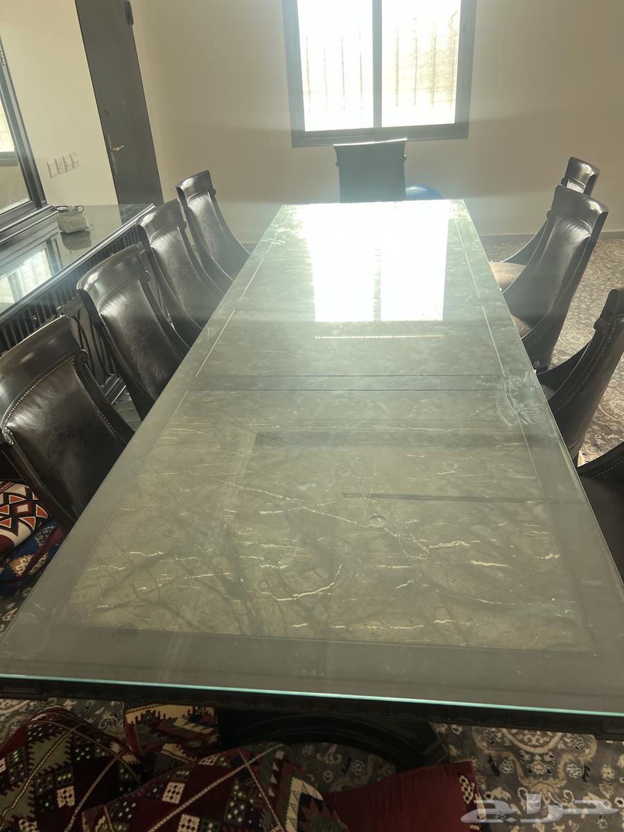 Dining table with 12 chairs64443789517443110