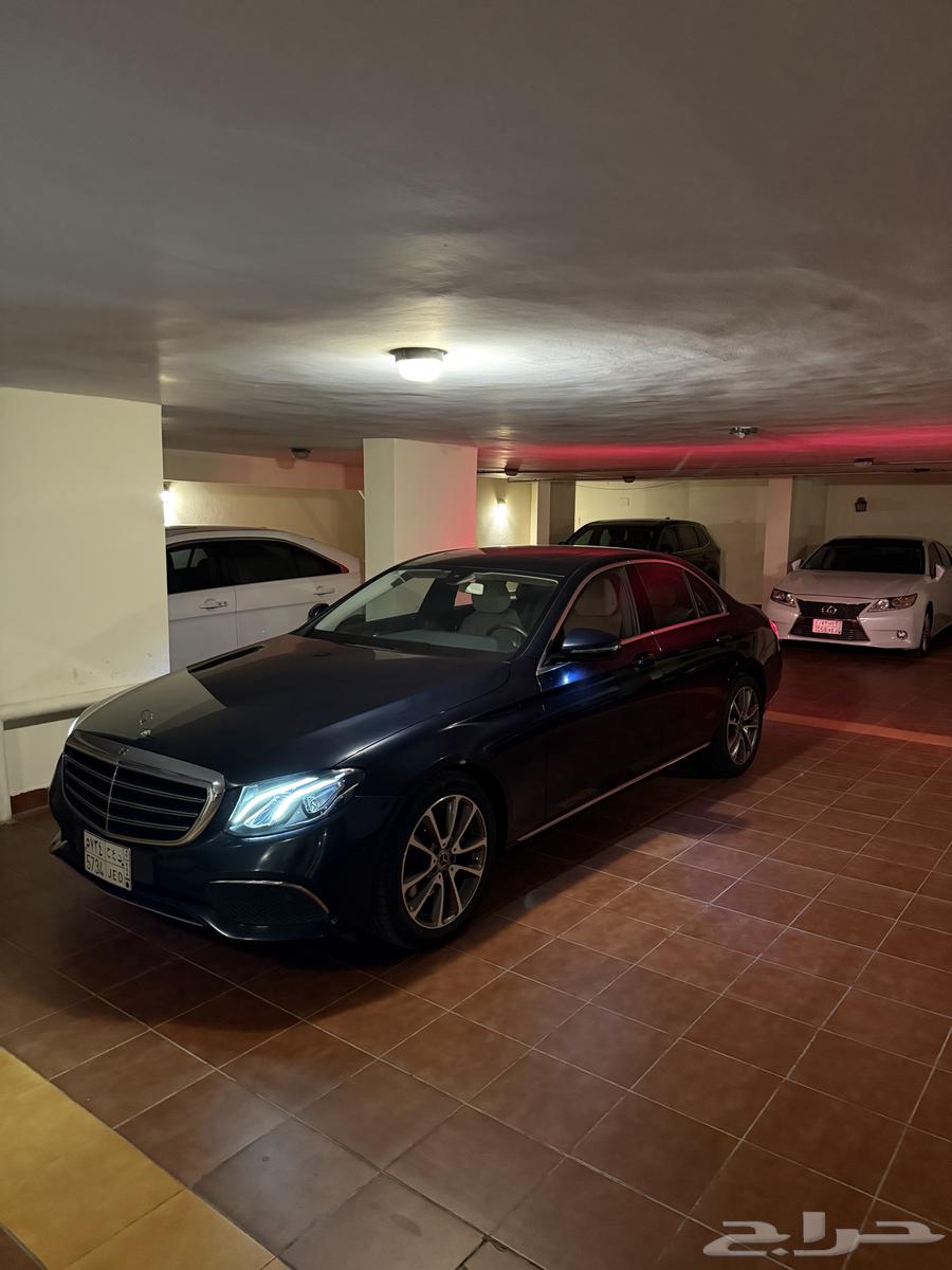 مرسيدس E200 جفالي مالك اول للبيع مخزن64612313871363110