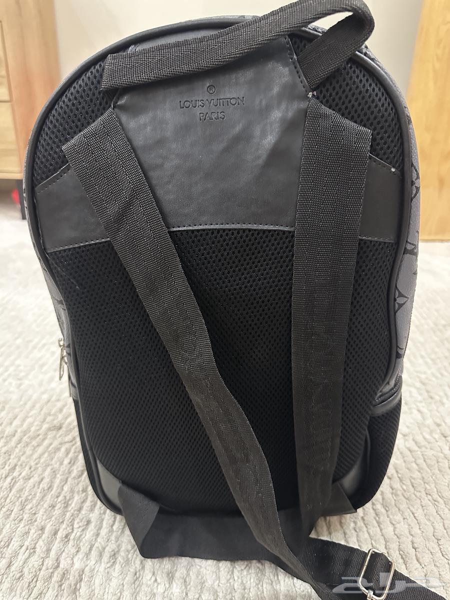 شنطة ظهر LV للبيع64448567118850113