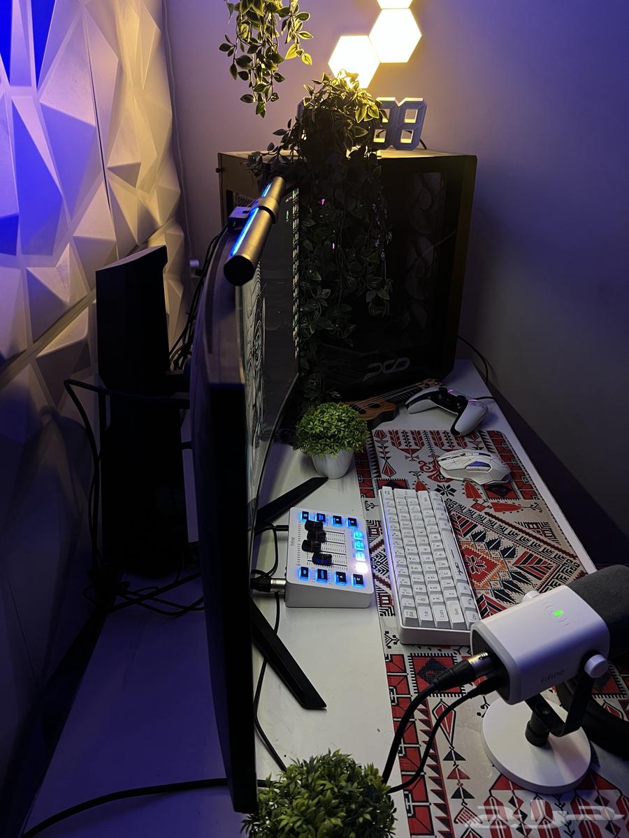 شاشة قيمنق LG 34 بوصة كيرف64447082494210111