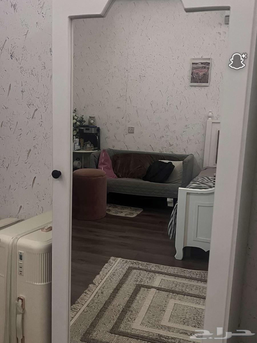 غرفة نوم للبيع شبه جديدة 5 قطع64449543772674113