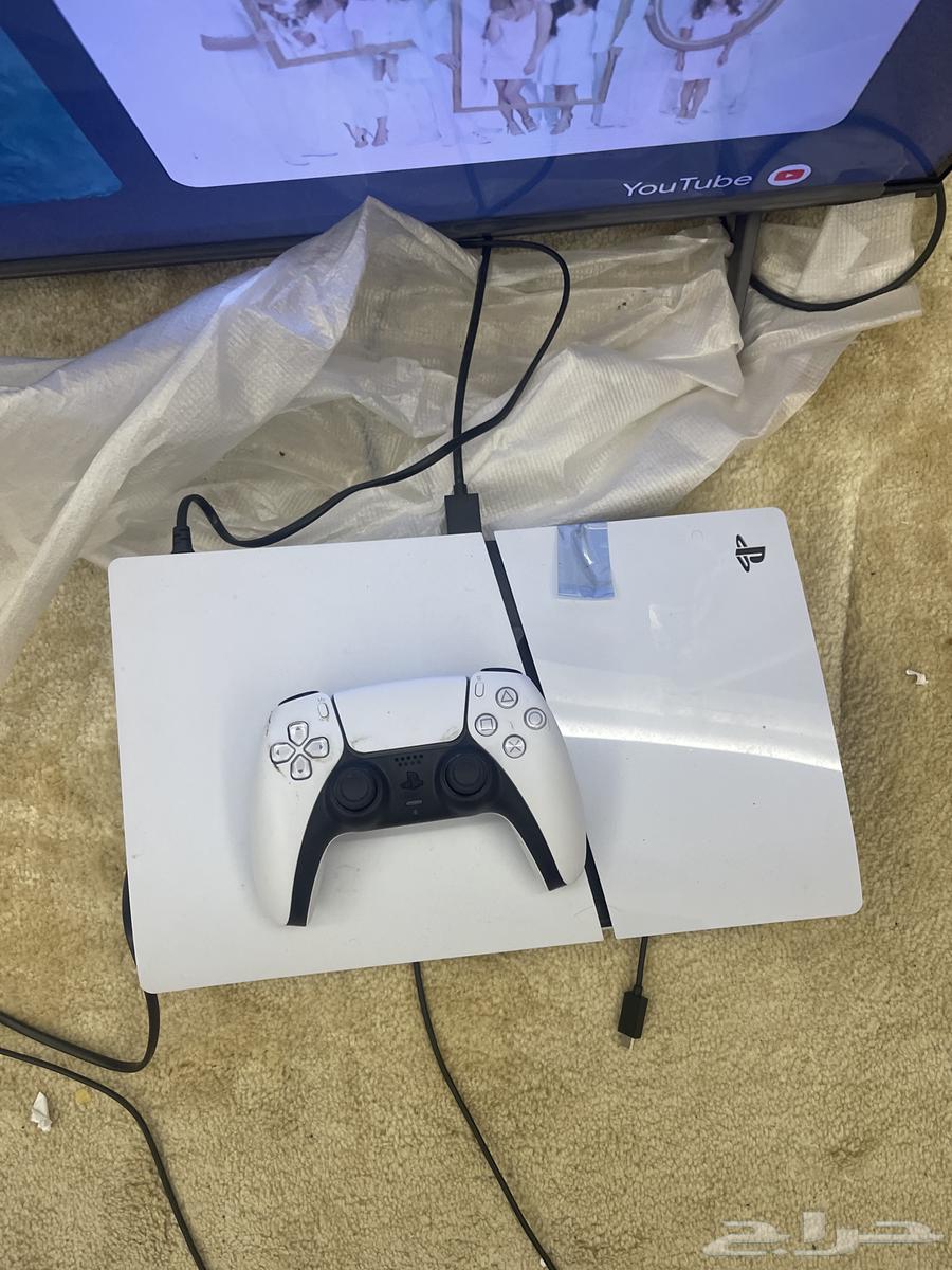 شاشة وبلاستيشن 5 للبيع64444512767619113