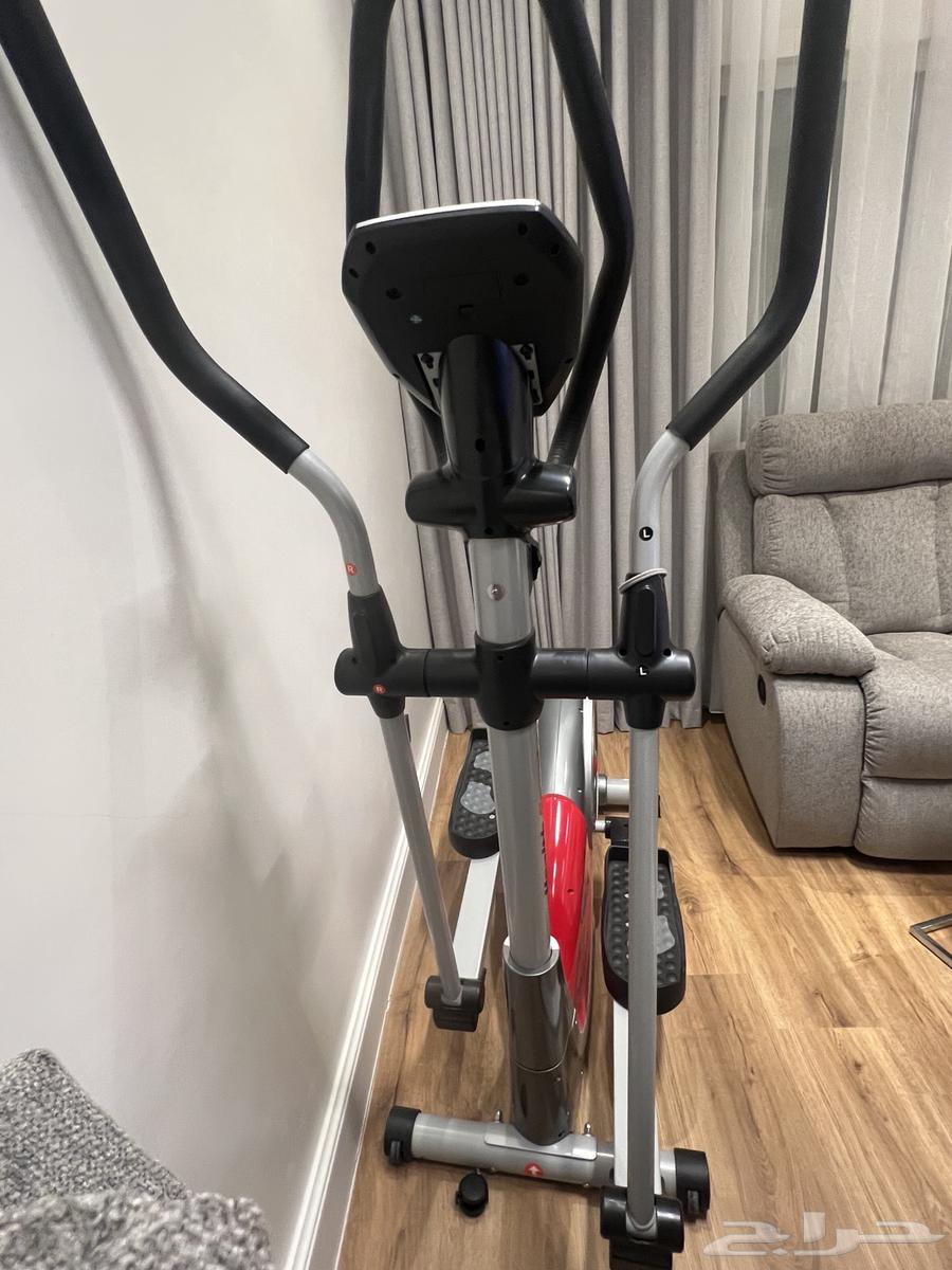 للبيع جهاز رياضي (اليبتكال اوربتراك) من ماركة Health64448687039745112