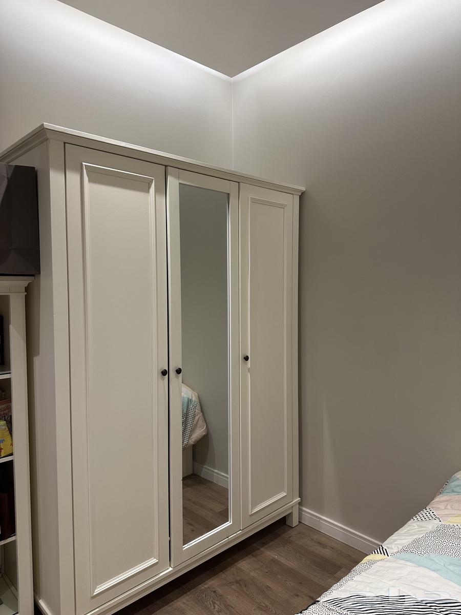 دواليب استخدام بسيط64447494793090112