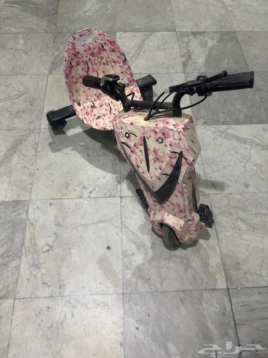 Clean scooter for sale64442241141251110