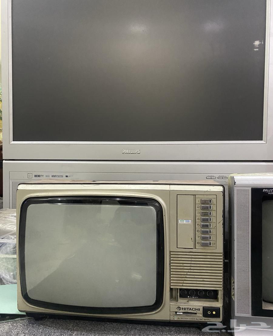 Vintage TVs and Video Equipment64442925121282114