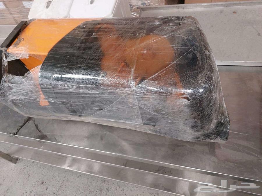 A complete and new restaurant setup at invoice price, simple usage, for sale64448980912899110