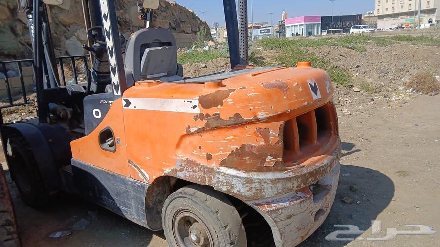 رافعه شوكيه خمسه طن للبيع دوسان 2012شرط بدي محركات64611467450371110