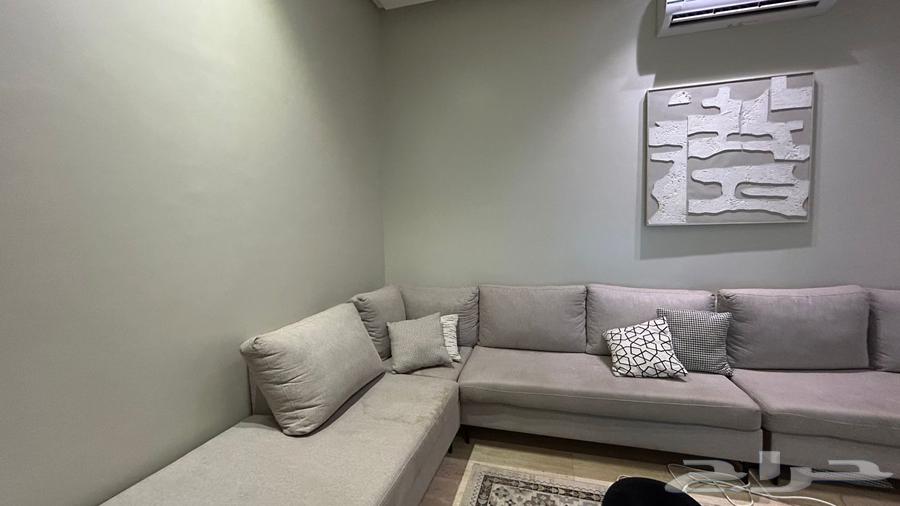 Clean used sofa64448513975938111