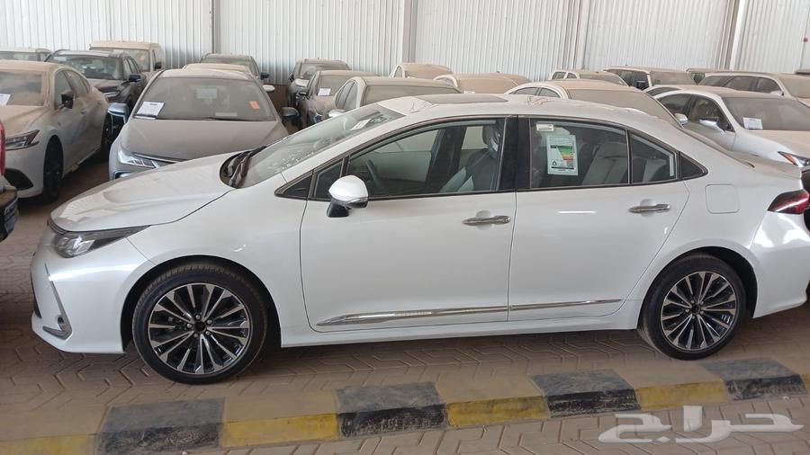 تويوتا كورلا GLI فل كامل 2000 cc64611679172611112