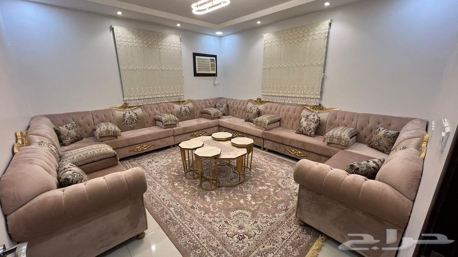 كنب نظيف جدا  للبيع64443762617603111