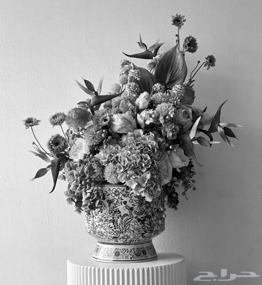 للبيع فازة ورد كبيره للفنادق او الواجهات64447508128515114