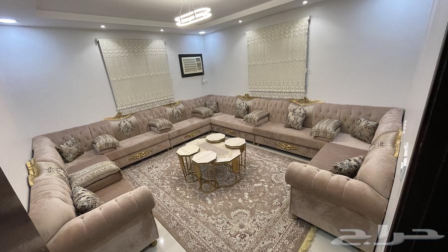 كنب نظيف جدا  للبيع64443762617603112