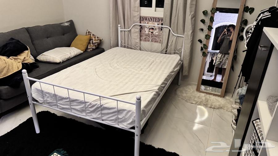 120 cm metal bed frame with mattress, completely new and unused64449314547073112