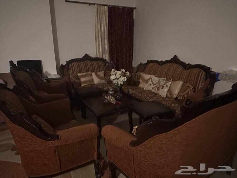 صالون و مكتبة كلاسيك64447402423425114