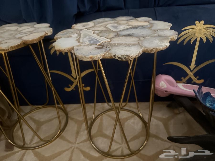 Stone Table64445526953858112