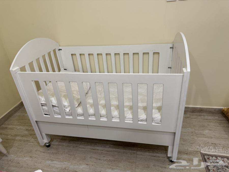 سرير اطفال نظيف64446430410371110