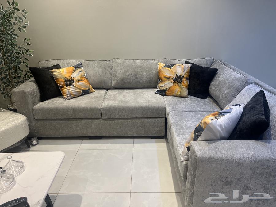 New L-shaped sofa, two months old, selling due to relocation, price 170064445526945537110