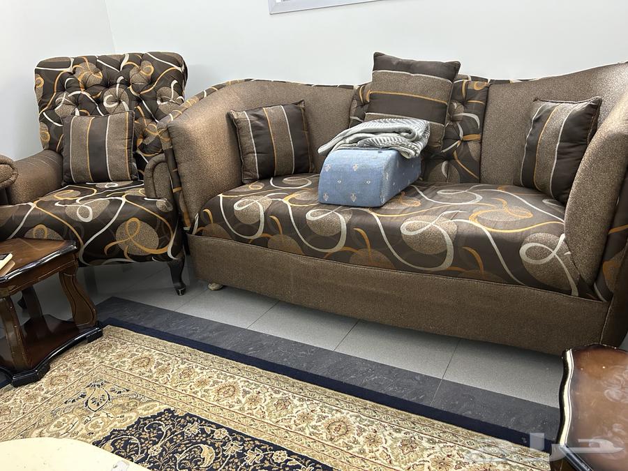 كنب بحالة جيدة و راقي (مستعمل)64447096066563112