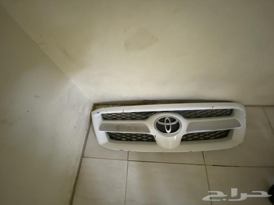 شبك هايلوكس 2006 إلى 2008 نظيف اصلي64610679040258110