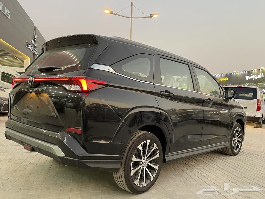 تويوتا فيلوز 2025GLXسعودي7مقاعد(بنزين)1.5L64609087458561114