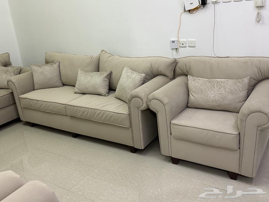 Sofa64437544441858110