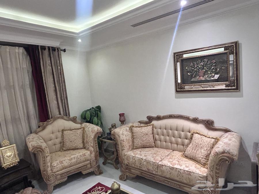 غرفة ضيوف شبه جديدة للبيع64446350672003110