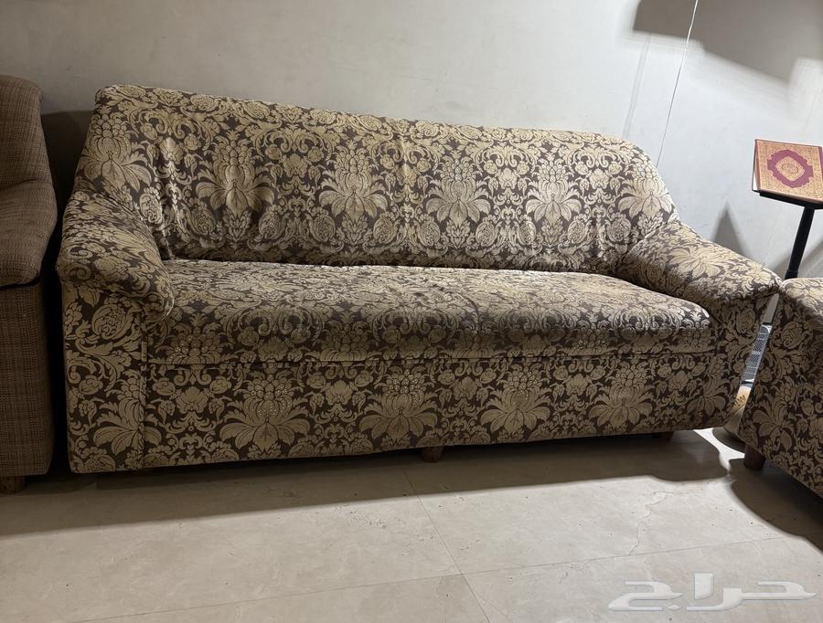 Sofas and Coffee Table Available64447122650498111