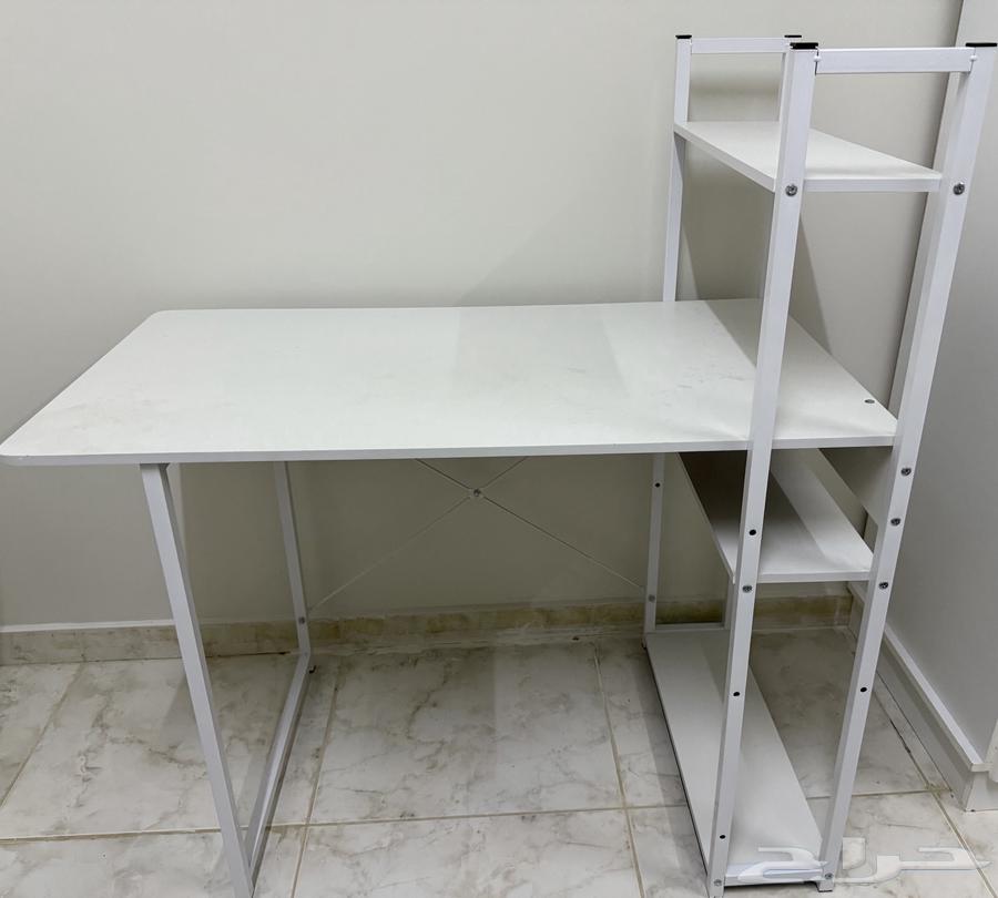 طاوله للبيع64447002564354112