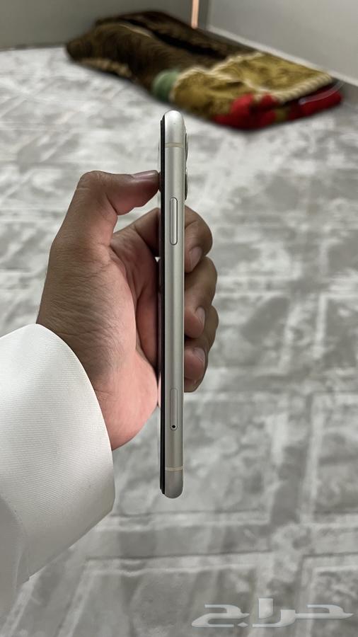 ايفون 11 نظيف64451298070657112