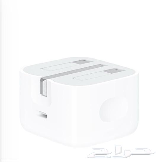 كفر حمايه و فيش USB-C ابل اصليه64447042579715111