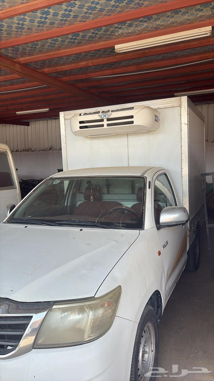 HiLux Refrigerator 201264606811311105112
