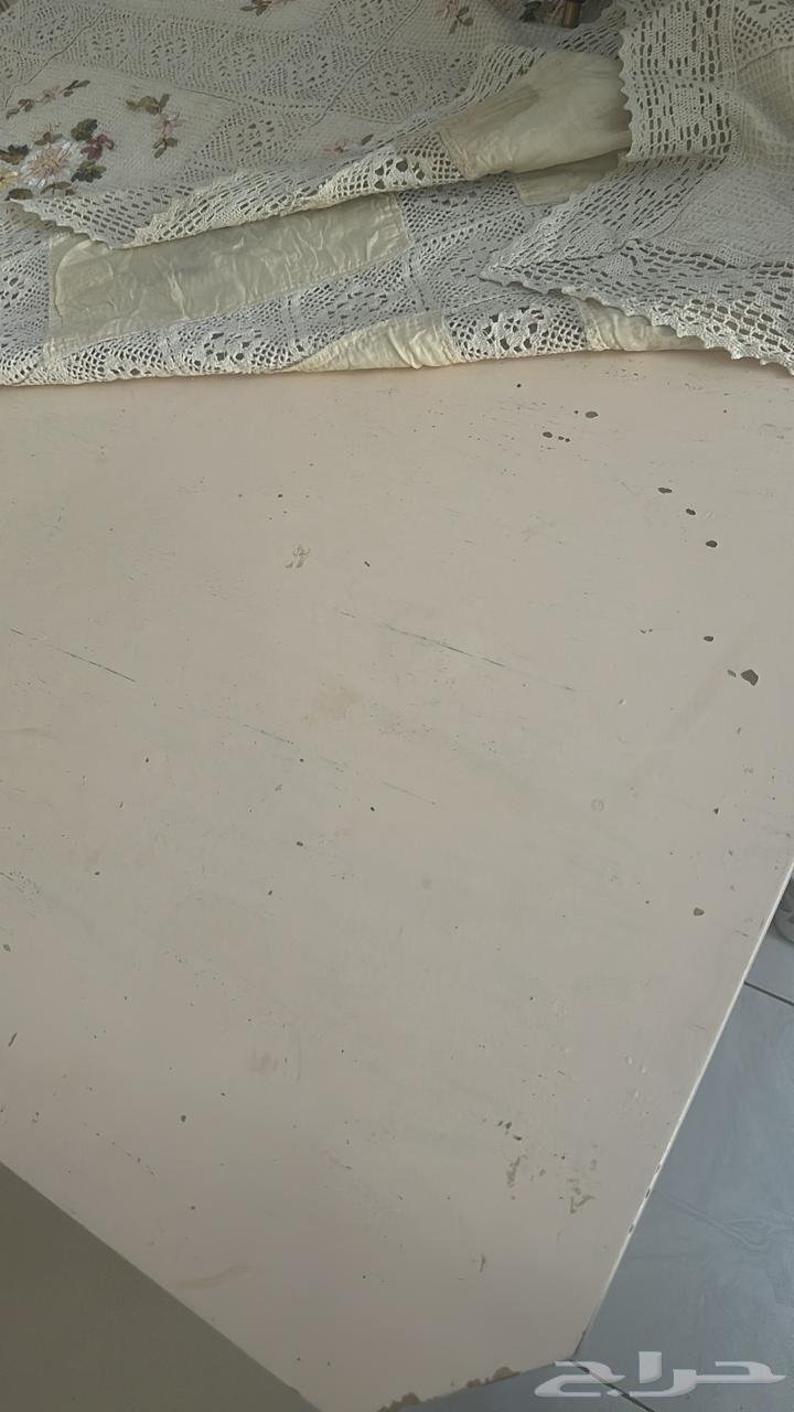 Dining table for 10 people with some defects shown in the picture64448833517313113