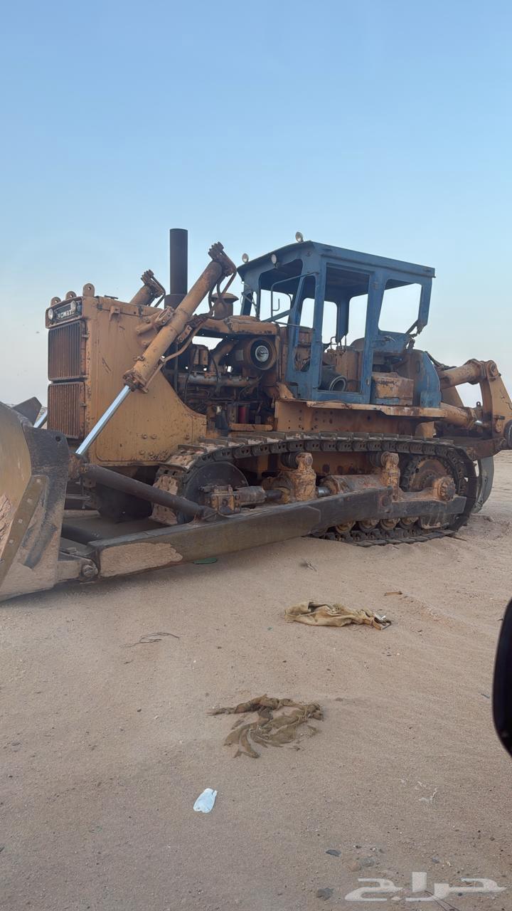 للبيع بلدوزر كوماتسو 155 سلسلة 1764610518034945112