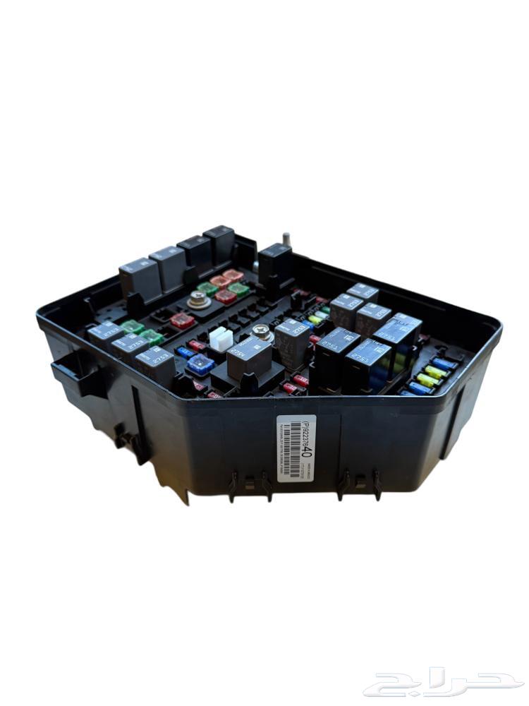 علبة فيوزات كابرس LS 2011 2012 2013 جديد اصلي GM64611879730433110