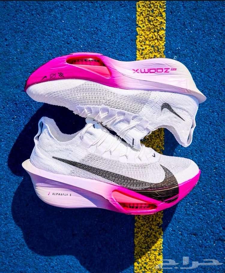 للبيع جزمة نايك alphafly 364442966092162112