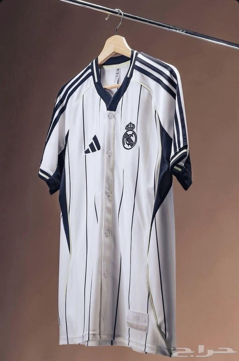 تي شيرتات اللاعبين النسخة الأصليه ومقات مشروبات ساخنه64448739975553114