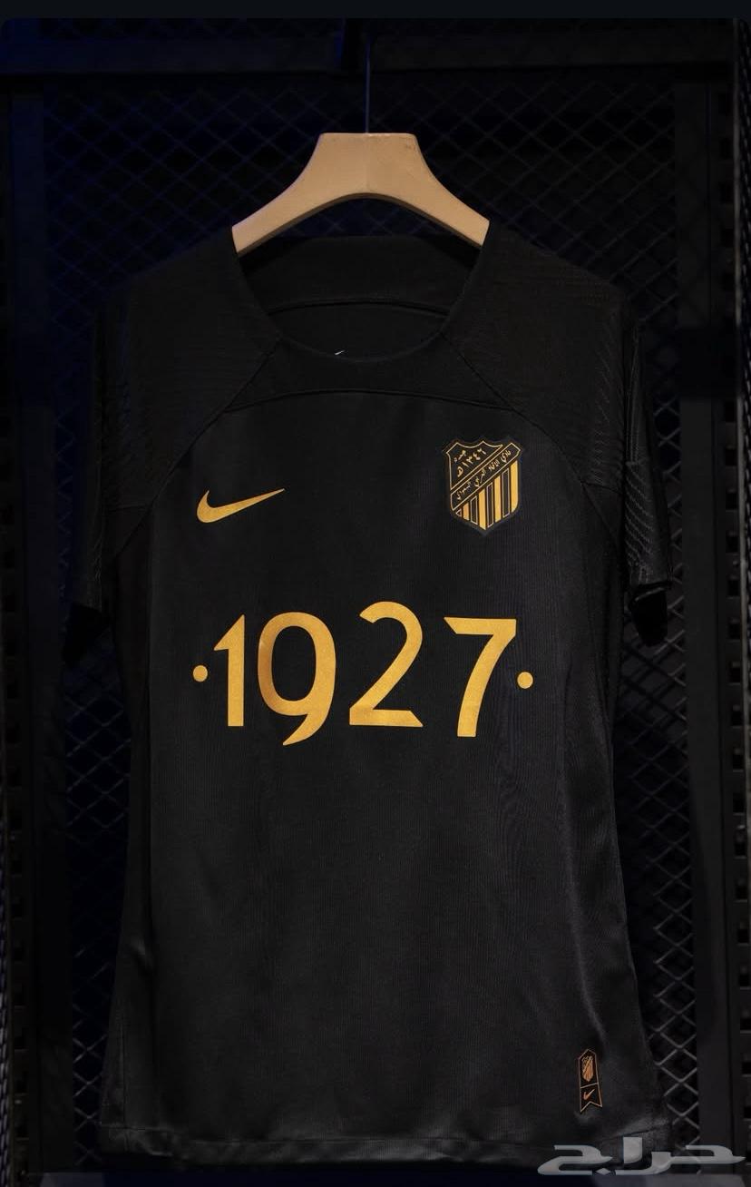 تي شيرتات اللاعبين النسخة الأصليه ومقات مشروبات ساخنه64448739975553111