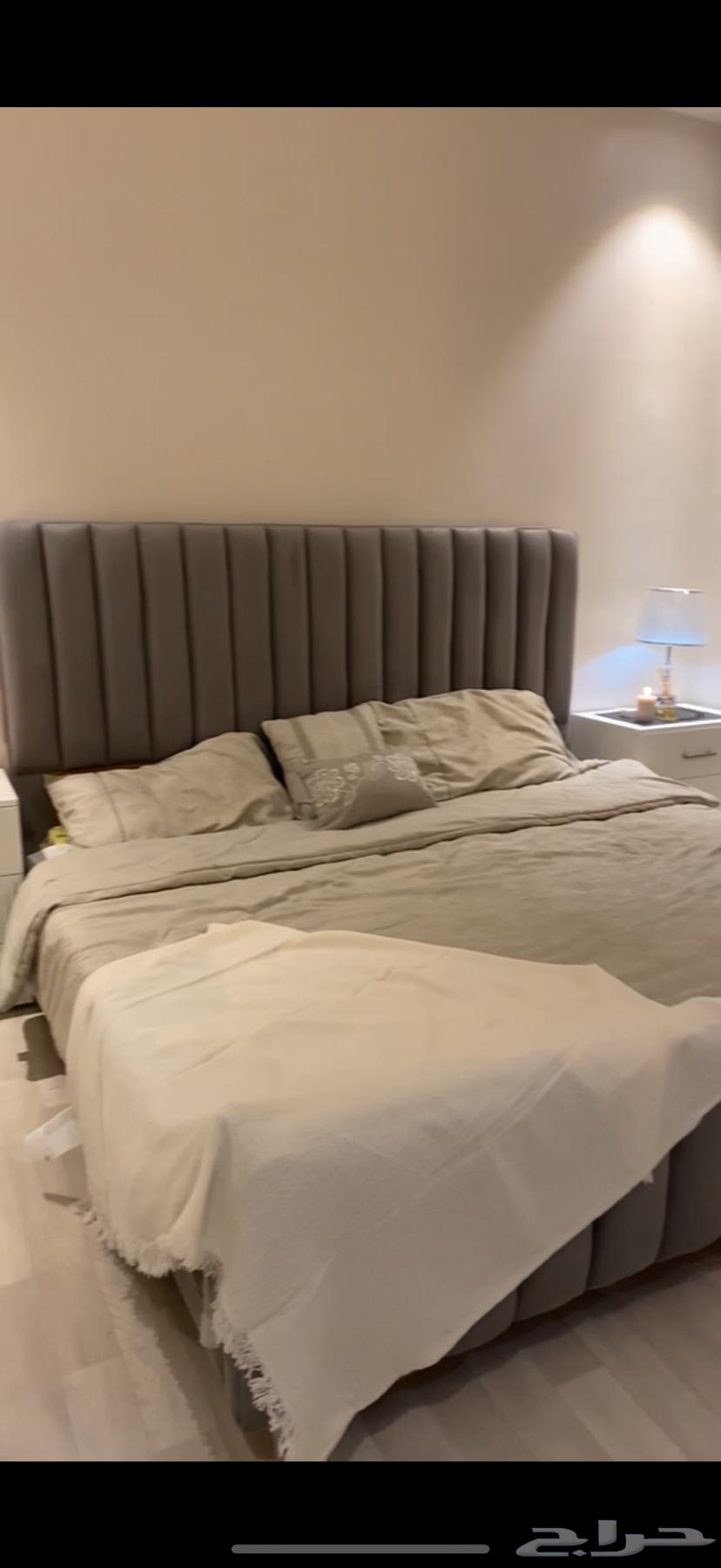 Double bed64447639476739110