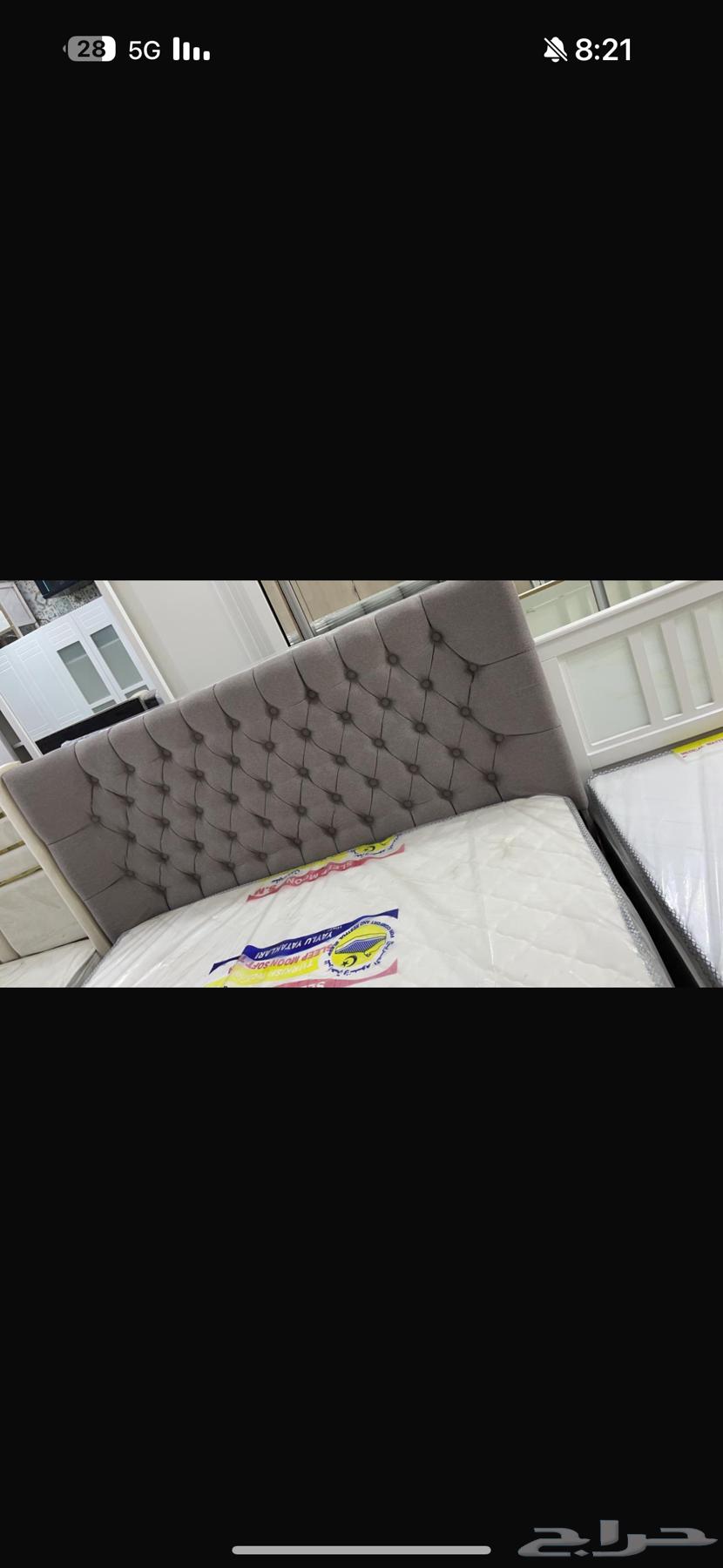 سرير مع مرتبة شبه جديد64449354952962111