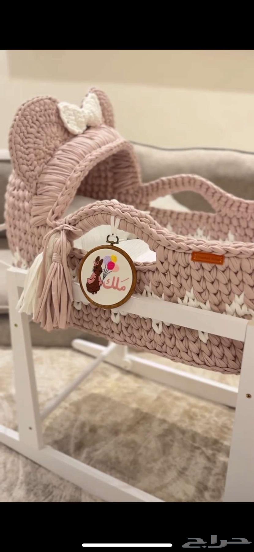 سرير اطفال ومدخل استقبال64446216560898110