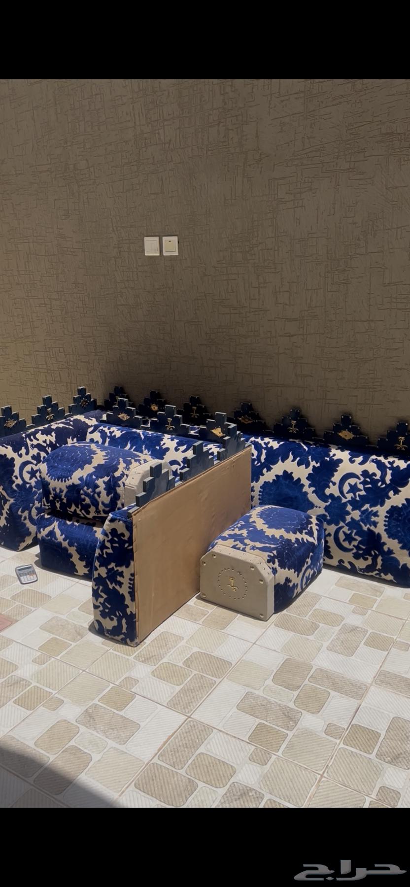 Attached and ventilated sofa64443317467906111