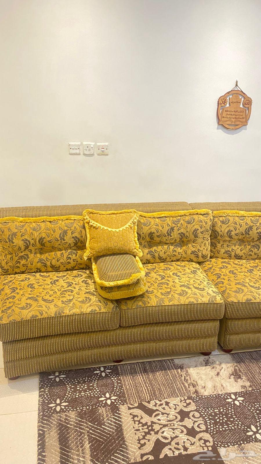 Clean used sofa64443263421825110