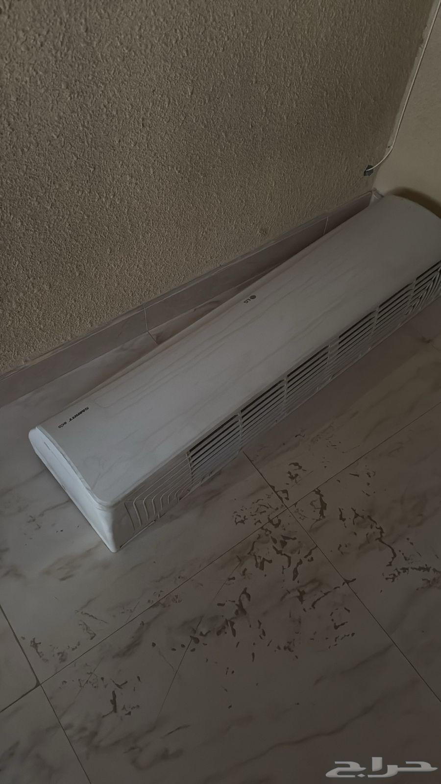 للبيع مكيف مستعمل LG 2 طن64447547607041114