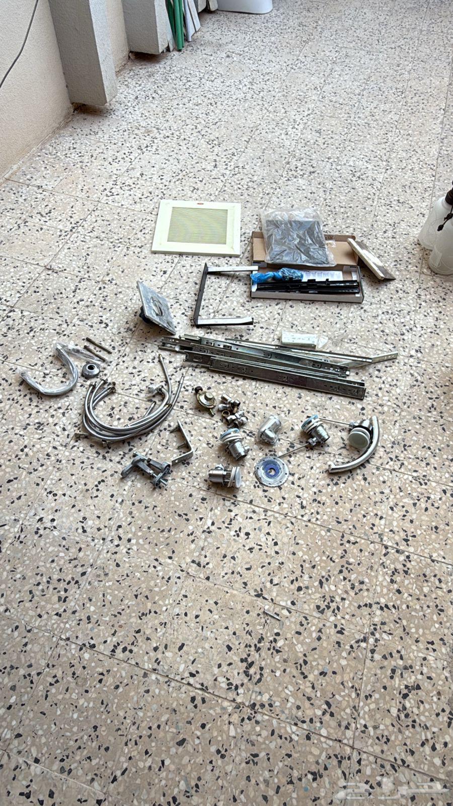 ادوات سباكه وكهرباء وثريات64443533525890114