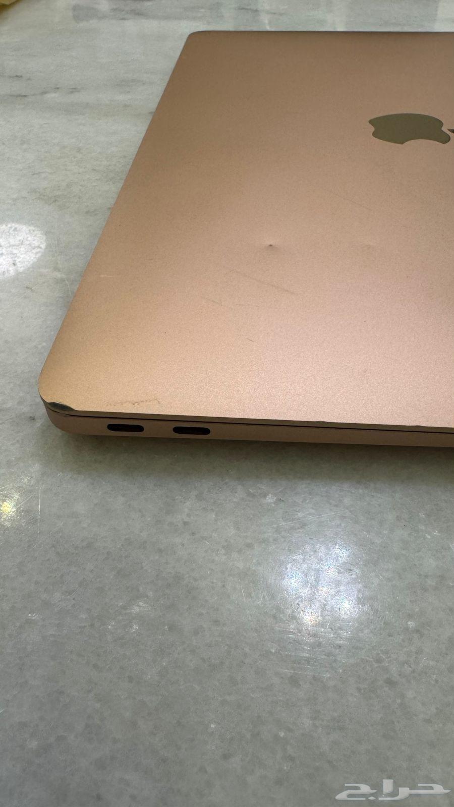 جهاز ماك بوك اير 126 قيقا استخدام بسيط64445905992833111