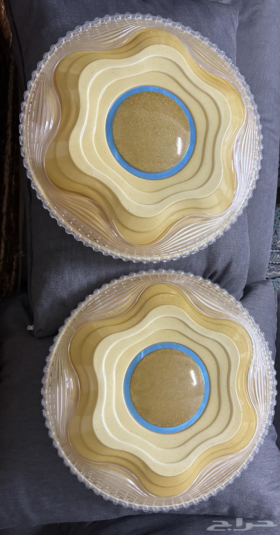 Light bulbs64444070082049110